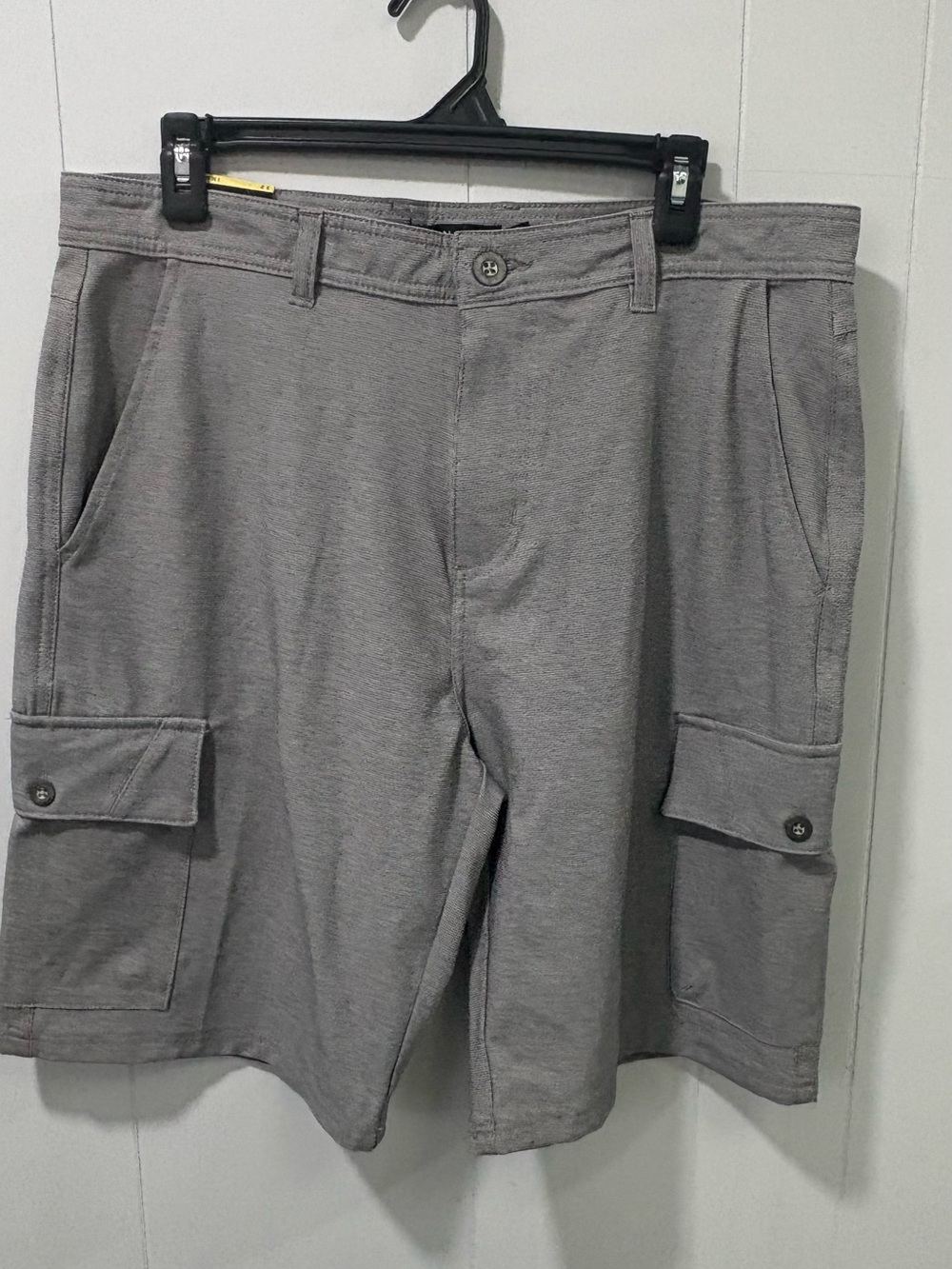 Burnside Men’s Gray Cargo Shorts Size 32 Multi Pocket NWT